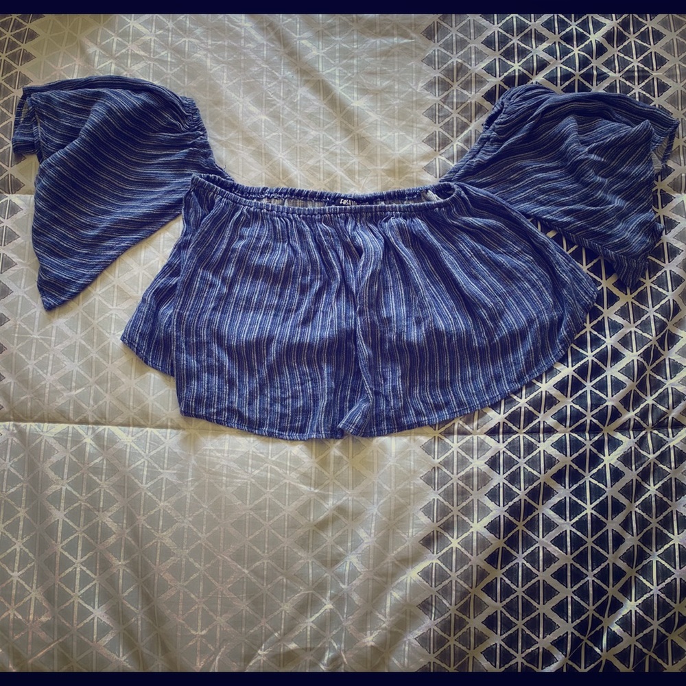 Off Shoulder Crop Top